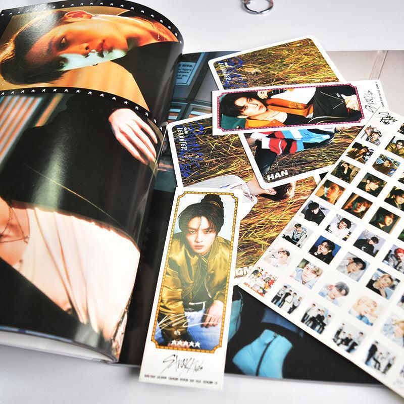 STRAY KIDS PHOTOBOOK 80 PCS (PHOTOBOOK+79 ITEMS) VARIOUS OPTIONS!✨