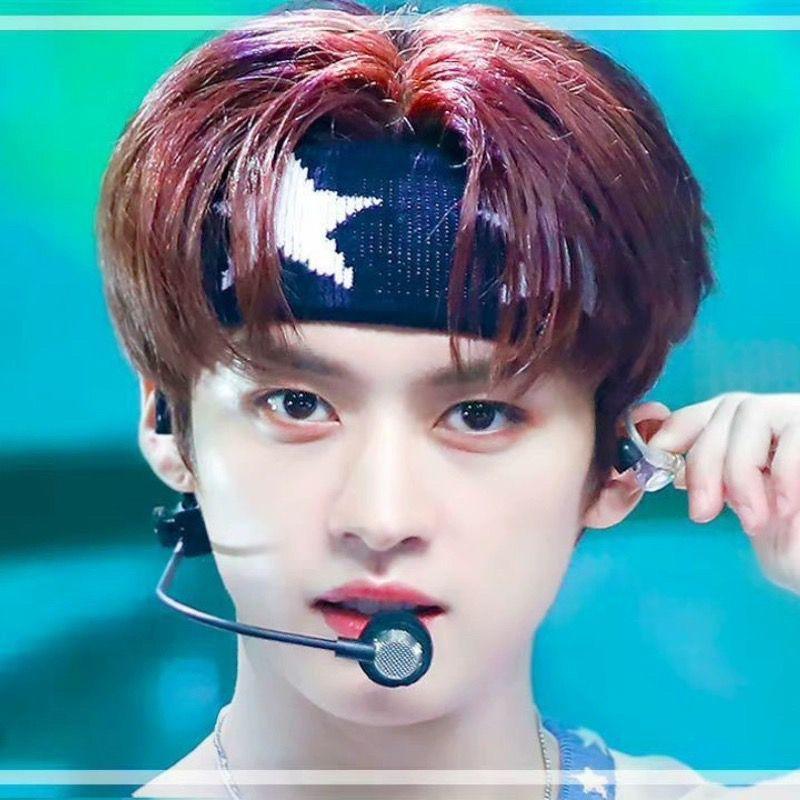 SAÇ BANTLARI STRAY KIDS (beyaz ve Siyah)
